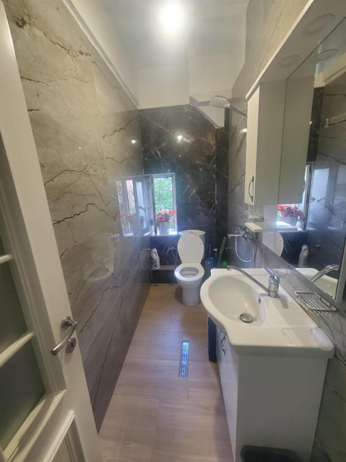 Apartamenti8 Korca Ngoại thất bức ảnh